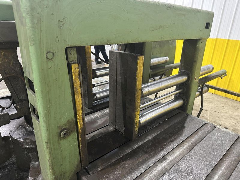 16" x 16" HYD-MECH MODEL #M-16A FULLY AUTOMATIC HORIZONTAL BANDSAW WITH POWER MITRE SWIVEL: STOC