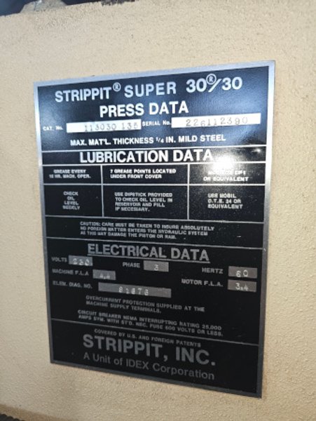 30 Ton, STRIPPIT, #3030, 1-1/4" & 3-1/2" holders, gauging, tooling, 1990   Our stock number: 7195
