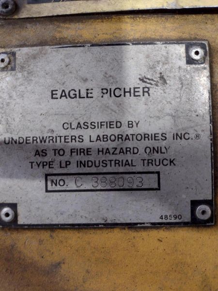 12,500 LBS CAT MODEL T1250 LP-GAS FORKLIFT: STOCK #18141