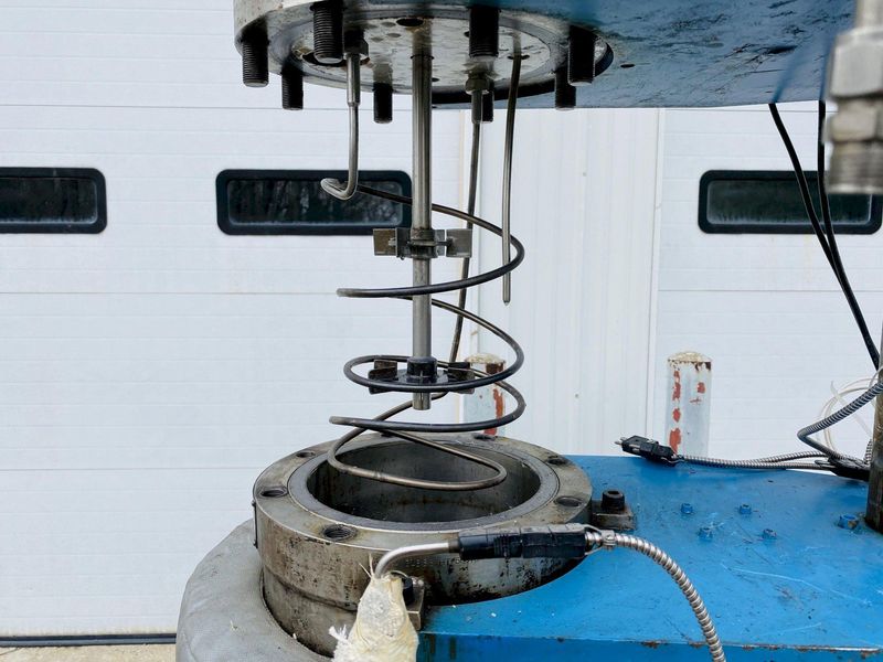Fluitron 10 Liter Reactor