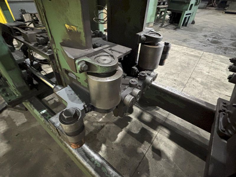 2007 X 3 DRILL PEDDINGHAUS MODEL #PCD-1100 BEAM DRILL/DRILLING MACHINE: STOCK #23101