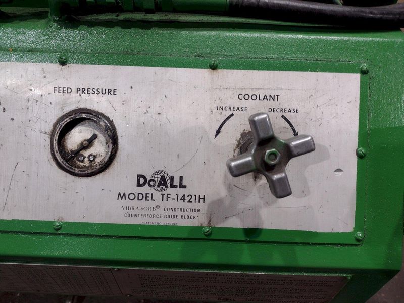 14" x 21" DOALL MODEL #TF-1421H VERTICAL TILTING BAND SAW: STOCK #21704