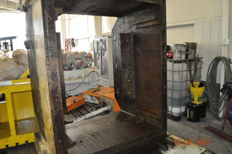 600 TON PACIFIC HYDRAULIC PRESS
