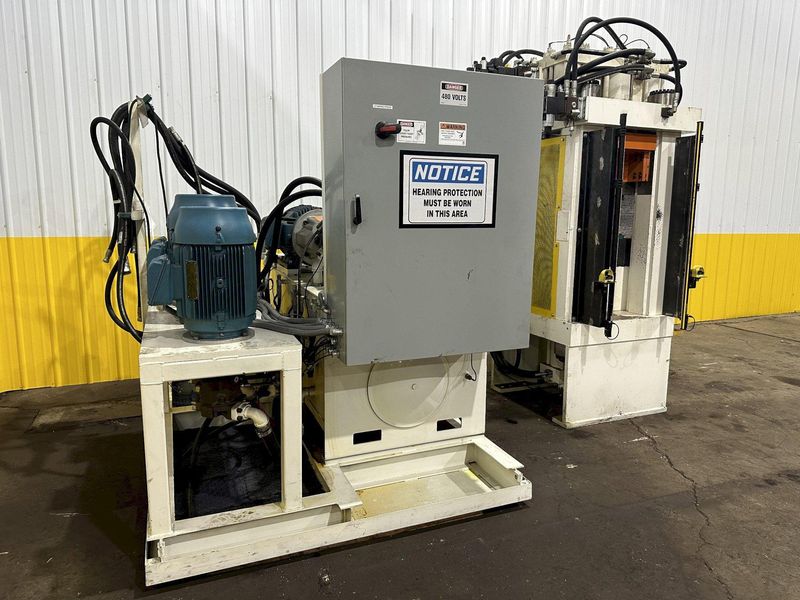 200 TON AMD HYDRAULIC PRESS: STOCK #19452