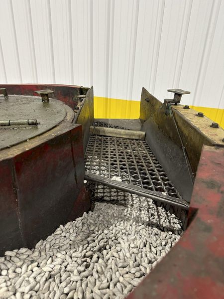 12 FT HAMMOND ROTO-FINISH MODEL #ST-12 ROTARY BOWL VIBRATORY PARTS DEBURRING FINISHER: STOCK #20