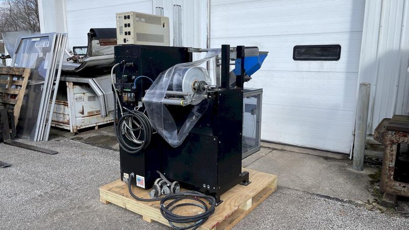 Batching Systems BagMaster Series C - Model 108
Form, Fill and Seal Bagging Machine