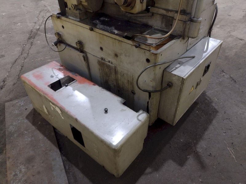 16 TON NISSEI MODEL #FA16 2-DIE INFEED THREAD ROLLER : STOCK #19733