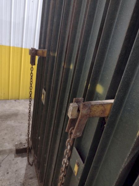 48" X 48" X 24" EPCO VERTICAL HYDRAULIC BALER: STOCK #22919