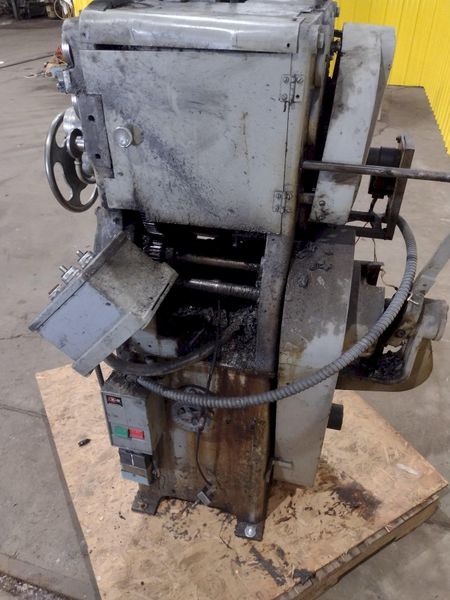 .072" X 1" COIL TORRINGTON MODEL #W-21 SPRING COILER / COIL MACHINE: STOCK #18720
