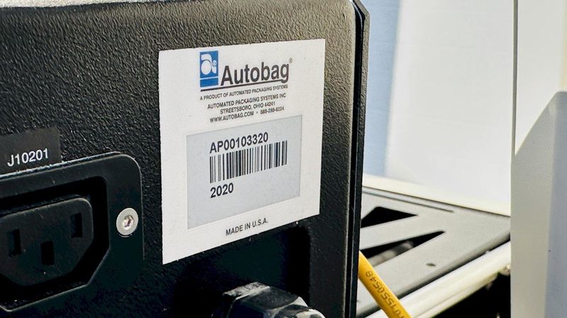 Automated Packaging Systems | Autobag 600 Bagger System  |  Vertical Orientation for Package Ful