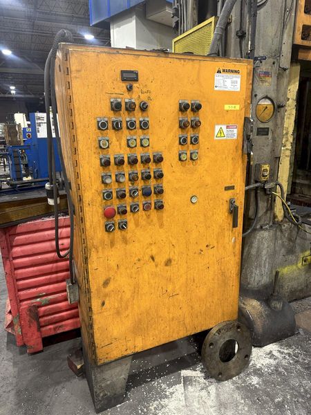 500 TON HPM (PTI REBUILT) 36" X 36" BED HYDRAULIC PRESS: STOCK #20202