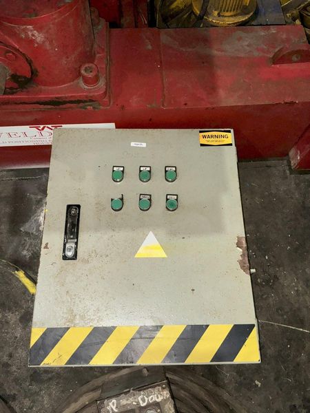 300 TON X 120" DIAMETER WELDWIRE MODEL #CAS-150 TRACK MOUNTED POWERED TANK TURNING ROLLS, 1 DRIV