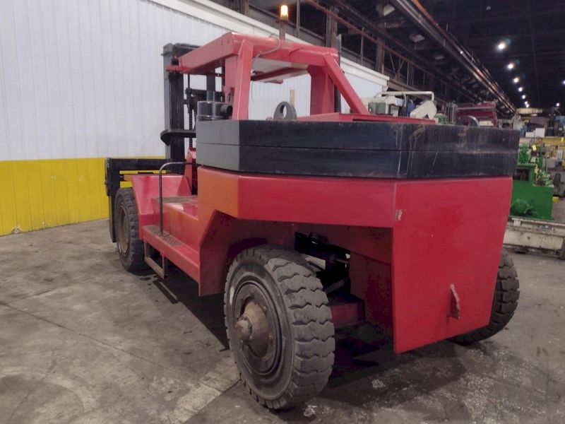 50,000 LB CAPACITY TAYLOR (EAGLE FRAME) MODEL #YS DETROIT DIESEL HEAVY DUTY FORKLIFT: STOCK #181