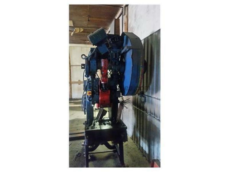 30 TON OBI PUNCH PRESS