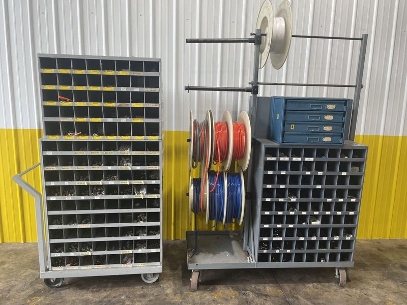 SMC MODEL #KQ2 ONE TOUCH FITTINGS FOR POLYURETHANE TUBING TOOLING & ACCESSORIES CABINETS: STOCK