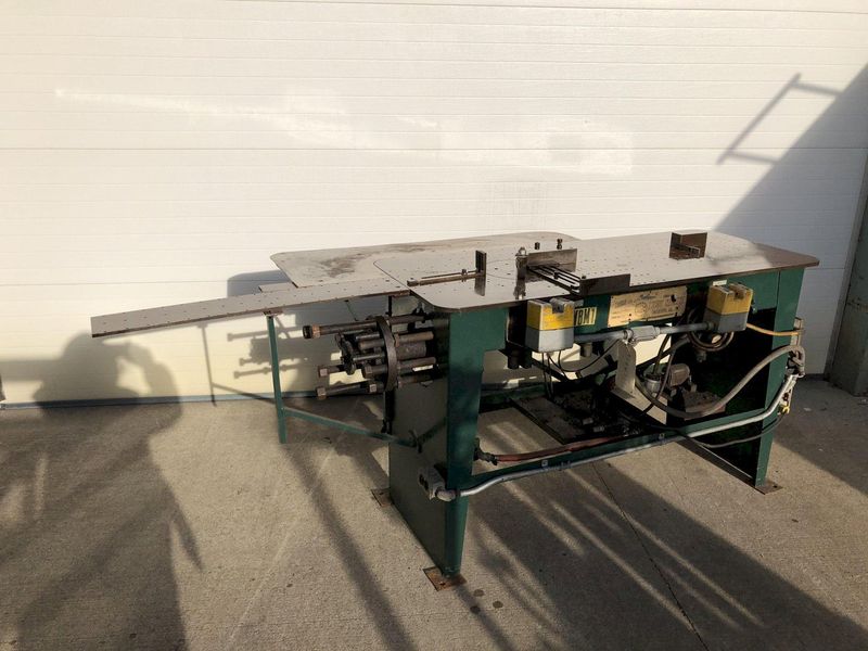 Lubow ML 10 Wire Bender 8-Stop Turret