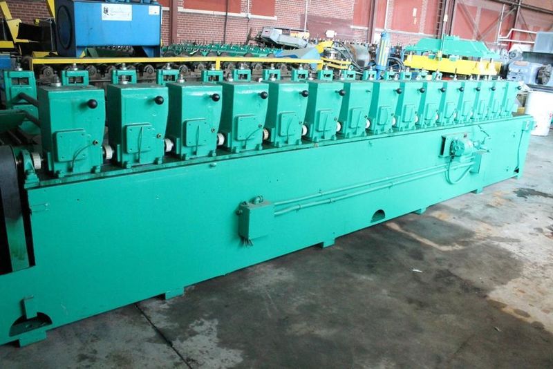15 STAND X 30' X 1-1/2' VARGUS ROLLFORMER: STOCK 58754