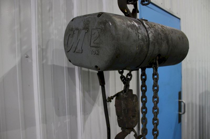 2 TON C & M ELECTRIC HOIST: STOCK #65168