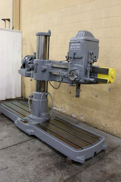 4' X 9' CINCINNATI DUAL BASE RADIAL DRILL: STOCK 67012