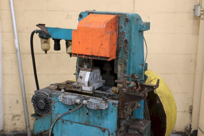 4 POST CUTOFF PRESS: STOCK #69830