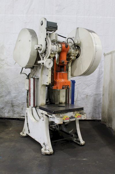 60 TON FEDERAL MODEL #6 OBI BACKGEARED PRESS: STOCK #70710