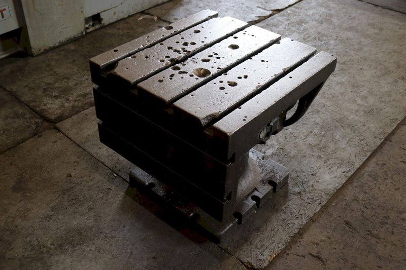 24' X 24' X 23' UNIVERSAL BOX DRILL TABLE: STOCK #73088