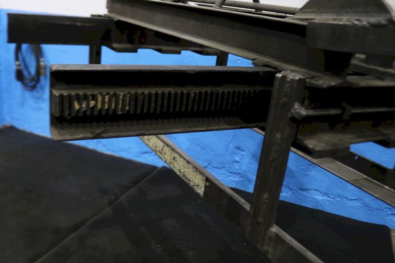 6000 LB MAN SAVER ADJUSTABLE WIDTH SHEET LIFTER: STOCK #73793
