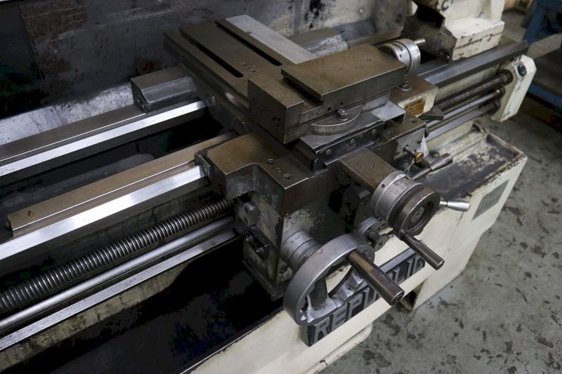 14" X 40 REPUBLIC TIMEMASTER GAP BED ENGINE LATHE:  STOCK #73232