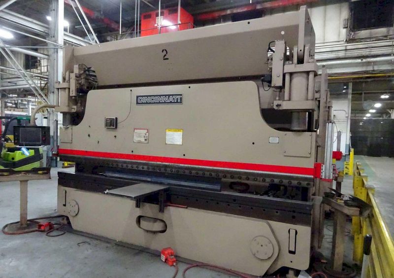 175 TON X 14' CINCINNATI MODEL #FORM MASTER CNC HYDRAULIC BRAKE: STOCK #73094