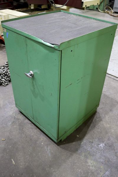 28" X 30" X 42" HIGH LISTA 6 DRAWER TOOL CABINET:  STOCK #72521