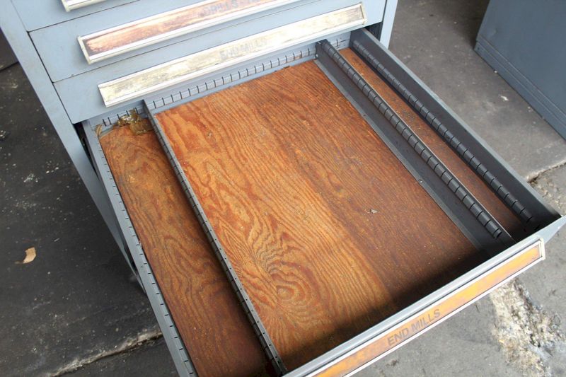 10 DRAWER VIDMAR CABINET: STOCK #72071