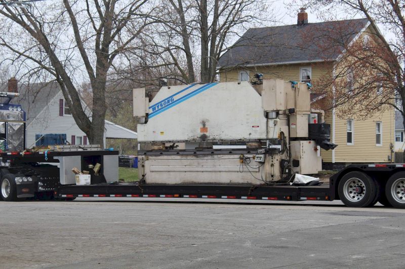 250 TON X 16' WYSONG HYDRAULIC PRESS BRAKE: STOCK #71655