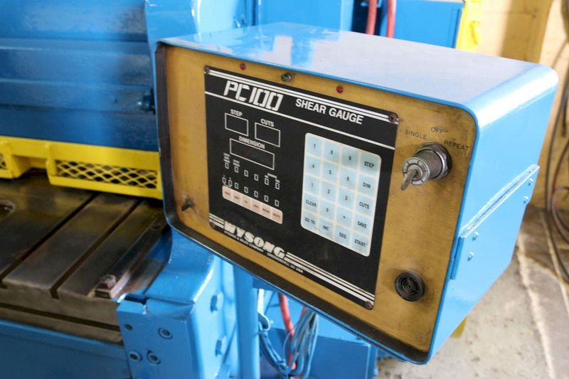 10' X 3/16" WYSONG MODEL #1010 POWER SQUARING SHEAR: STOCK #69817