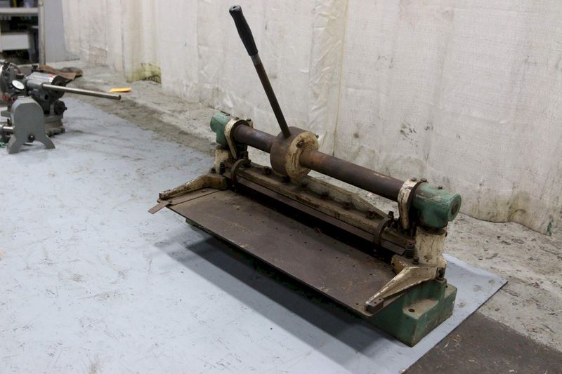 24" X 16 GA DIACRO HAND SHEAR STOCK: 69634