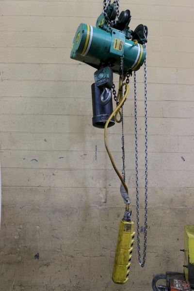 2 TON P&H CHAIN HOIST: STOCK #68721