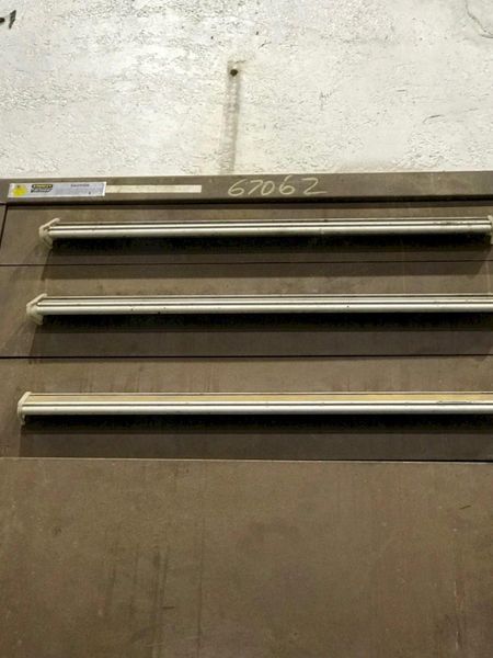 3 DRAWER 30" X 27-1/2" X 59" VIDMAR CABINET: STOCK #67062