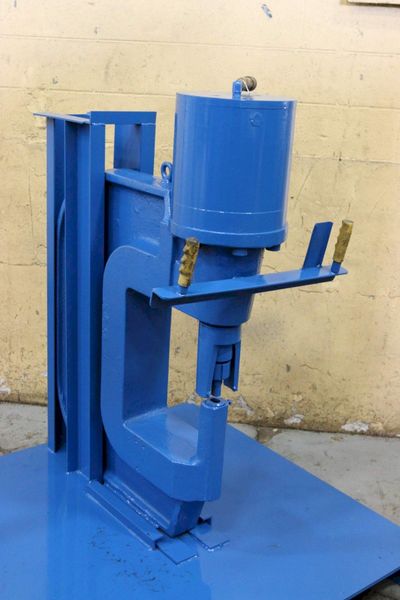 100 TON FABRILINE PORTABLE WEBB C FRAME PUNCH: STOCK #65894