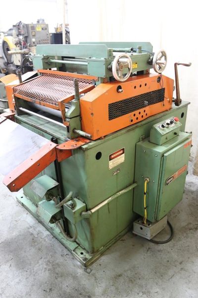 5000 LBS X 24" EGAN COIL REEL & 7 ROLL MOTORIZED STRAIGHTENER: STOCK #65813