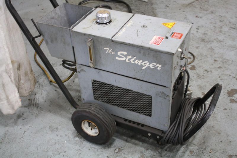 LAMINA DRILL PORTABLE MAGNETIC DRILLING & TAPPING MACHINE: STOCK #65533