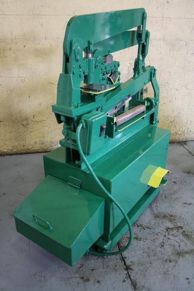 35 TON SCOTCHMAN MODEL 314 HYDRAULIC IRONWORKER: STOCK #64293