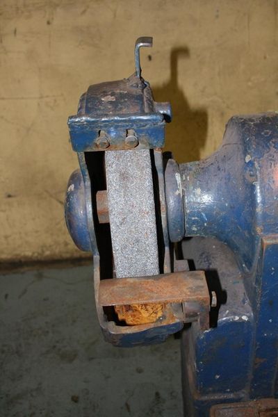 14" HAMMOND DOUBLE END GRINDER: STOCK #63903