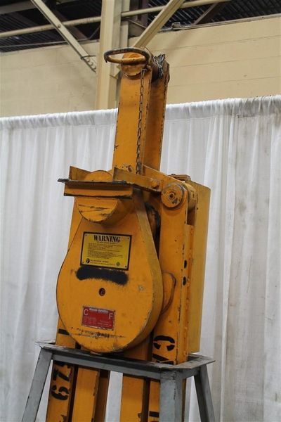 10 TON C & F MOTORIZED COIL LIFTER : STOCK #61534