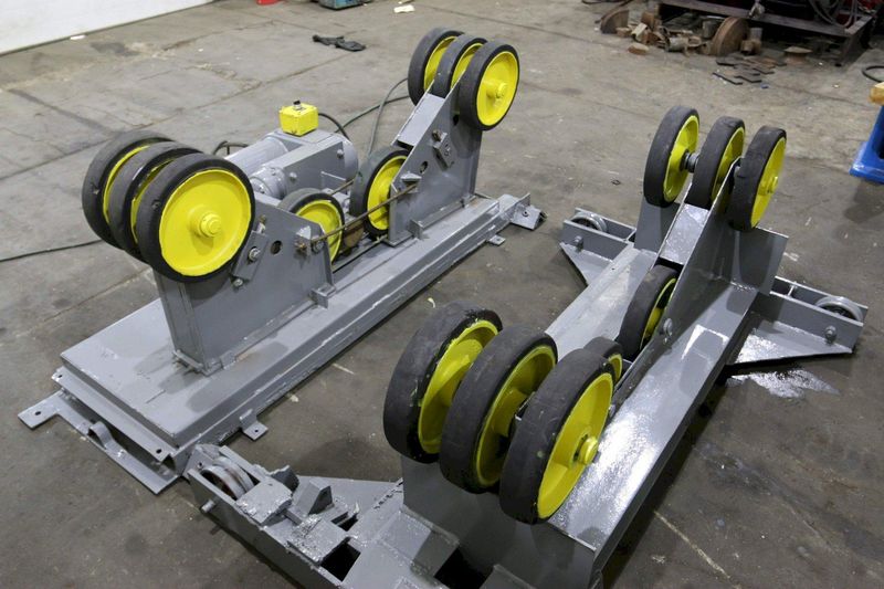 8000 LB PANDJIRIS MODEL #TANKER 80 POWERED TANK ROLLS: STOCK #70338