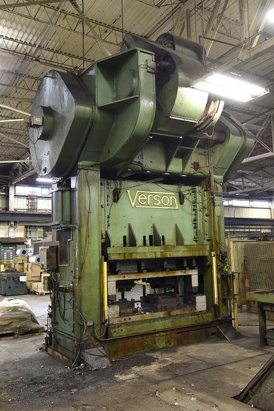 800 TON VERSON MODEL #C2-800-96-54T SSDC PRESS, 8" STROKE: STOCK #14221