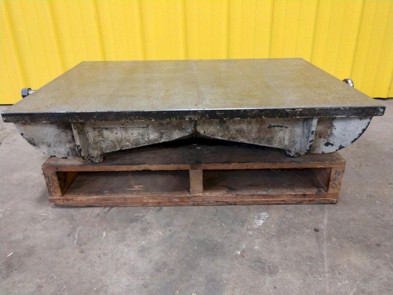 36" X 24" X 7.5" STEEL LAYOUT TABLE: STOCK 13635