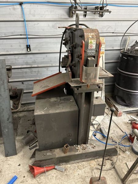 Edwards 55 Ton Hydraulic Ironworker