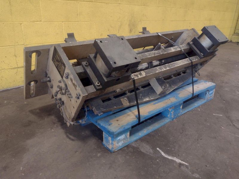 40" ROWE MODEL RA-1640 CROP SHEAR: STOCK 16911