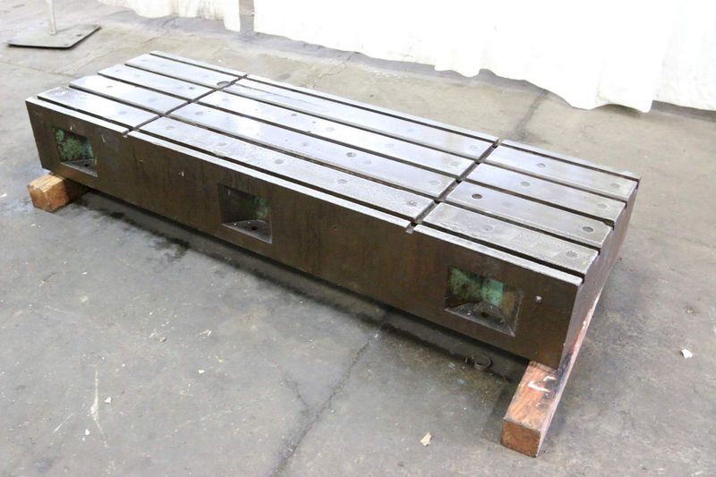 87-1/2' X 23-1/2' X 10' T SLOTTED FLOOR PLATE: STOCK #65397