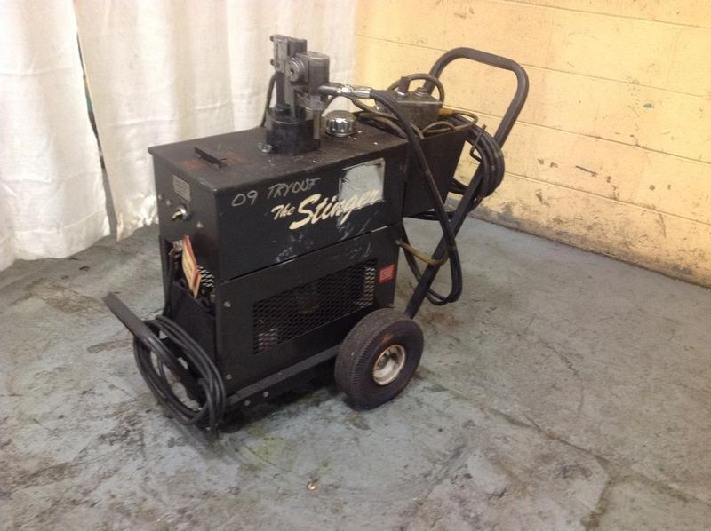 LAMINA DRILL PORTABLE MAGNETIC DRILLING & TAPPING MACHINE: STOCK #65532