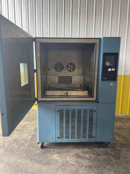 36" X 36" ENVIROTRONICS MODEL #ST27 ENVIRONMENTAL TESTING CHAMBER: STOCK #15427